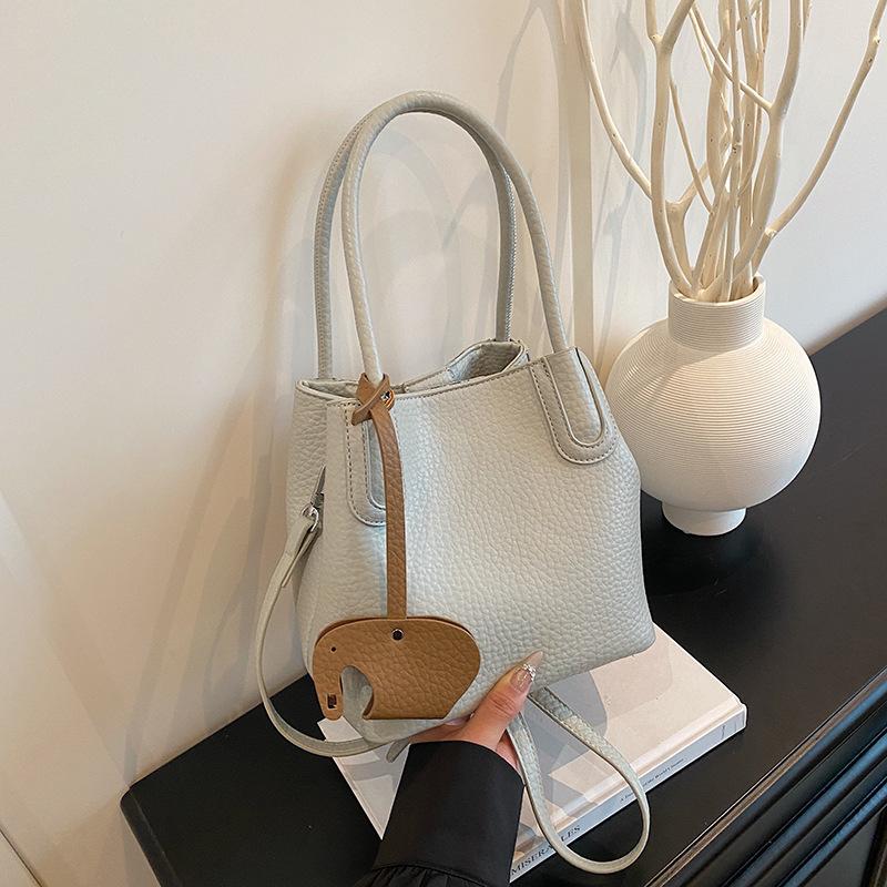 

Популярные сумки женская весна и лето универсальная новая модная наплечная сумка-мессенджер портативная сумка-ведро синий