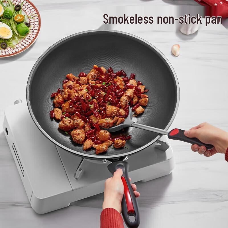 

Chui Da Huang 32cm Non-Stick Low Smoke Flat Bottom Wok