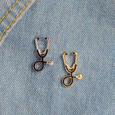 1pcs Creative Doctor Stethoscope Brooch Cartoon Dripping Oil Metal Badge Trendy Versatile Clothing Bag Accessories Brooch