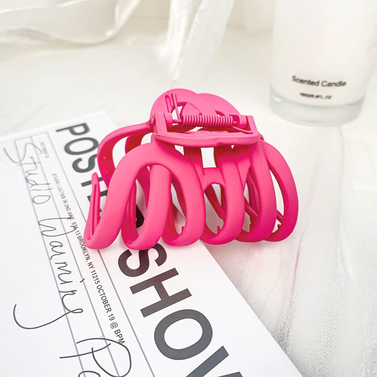 

Large Pumpkin Claw Clip: Spring/Autumn Hair Accessory for Women