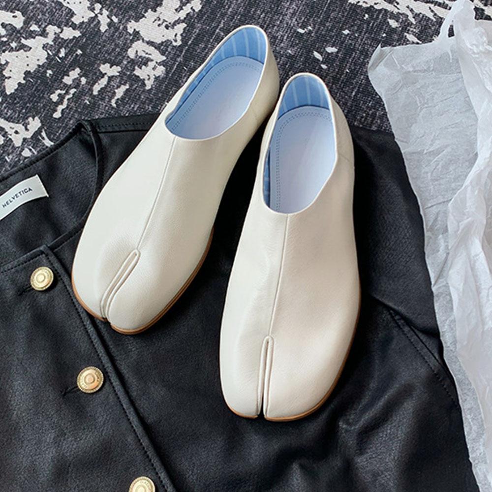 

Burst Silver Tabi Shoes Women Split Toe Flats Spring Soft Loafers Female Slip-On Slides 40