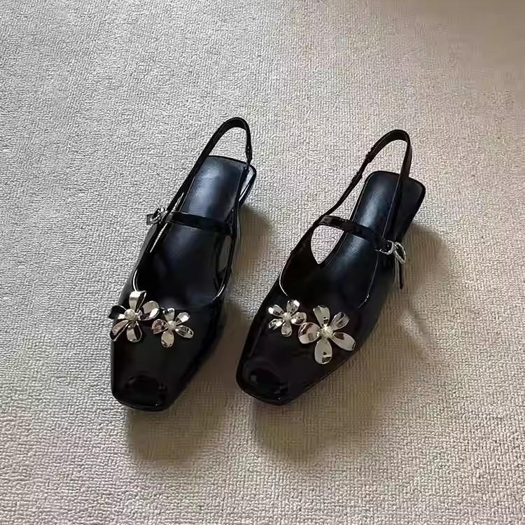 French High-end Temperament Rhinestone Flower Bag Head Shoes Women's Low Heel Shallow Mouth Casual Single Shoes Outer Sandals