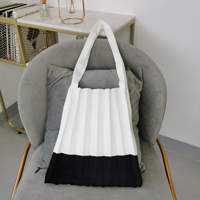Shopping Bag Pleats Design Fold Contrast Color Wool Knit Shoulder Handbag Organ Bag Women Patchwork