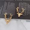 Vintage Antler Brooch Corsage High-end Sense Men's and Women's Suit Corsage Accessories High-end Pins Christmas Gifts Niche