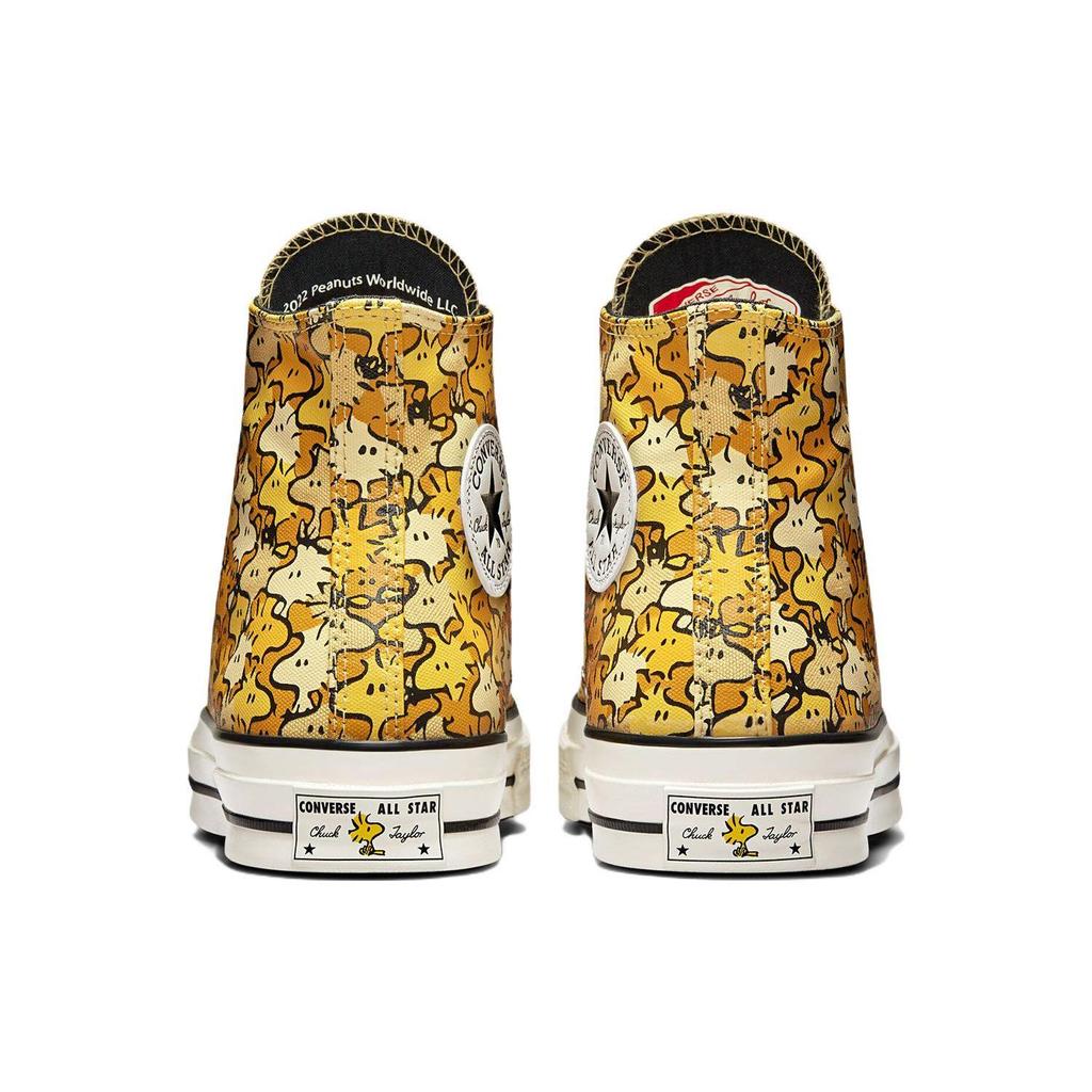 Converse X Peanuts Chuck 70 High Woodstock Camo Soba/Zinková žlutá/Topazové zlato Unisex A01871C