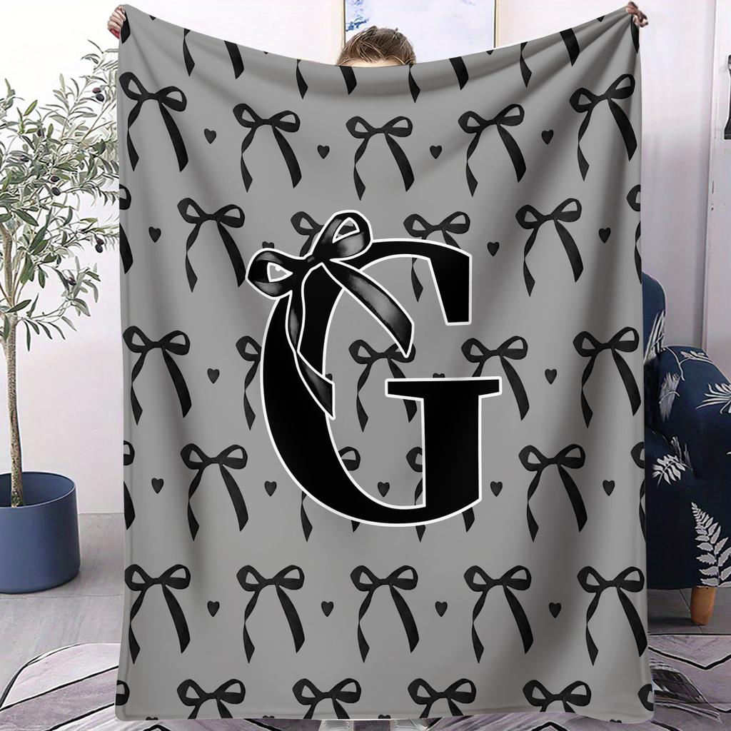 Trendy Personalized Monogram Letter Bow Pattern Blanket Soft Fluffy Decorative Couch Bed Blanket Suit AllSeason
