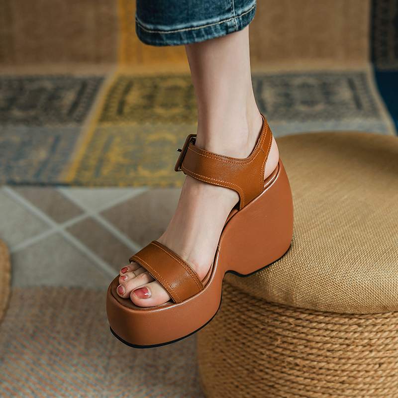 Krazing Pot Cow Leather Peep Toe Thick High Heels Platform Summer Shoes Buckle Straps Casual Waterproof Women Sandals