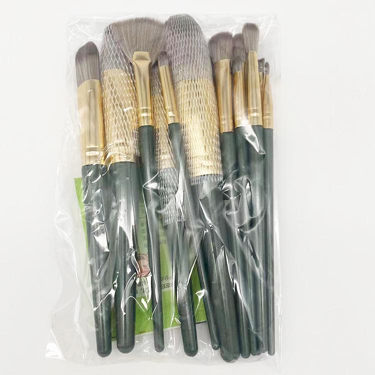 Green Cloud 14-Piece Makeup Brush Set with Soft Bristles - Perfect for Beginners