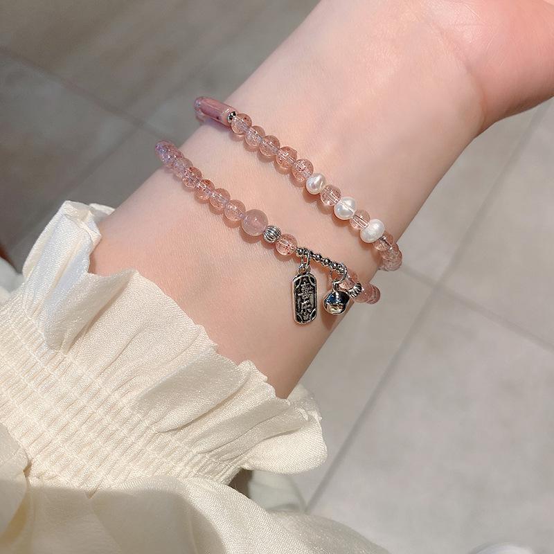 

Elegant Shoushan Stone & Strawberry Crystal Double-Layer Bracelet for Women