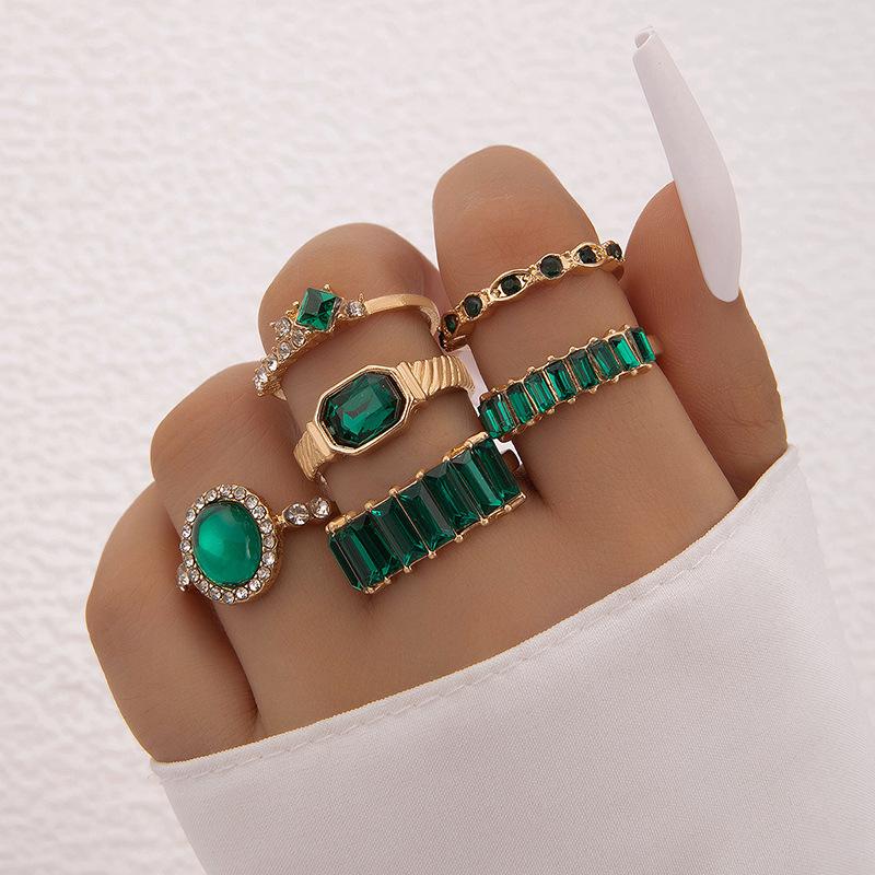 European and American vintage personalized jewelry Green diamond-set six-piece ring set Imitation gemstone light luxury ring set