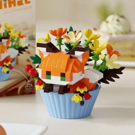 Mini Cartoon Building Blocks for Girls Children Cat Dog Animals Bricks Potted Plants Puzzle Assembly Decoration Holiday Gift