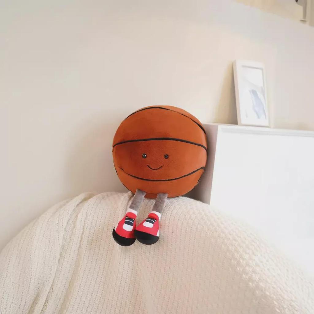 Jellycat Plüschtier mit Fußball- und Basketballmotiv – süßes Weihnachtsgeschenk, Internet-Promi-Puppe