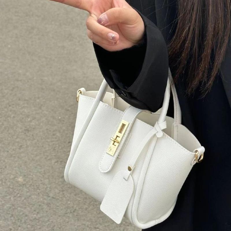 Fashionable Lychee Patterned Soft Leather Handbag, High-end Water Bucket Bag, Large Capacity Versatile Single Shoulder Crossbody Bag