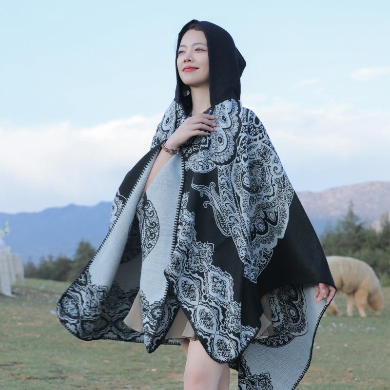 Ethnic style shawl with female exotic scarf Bohemian style Xinjiang Xizang desert tourism cloak to wear 135*150