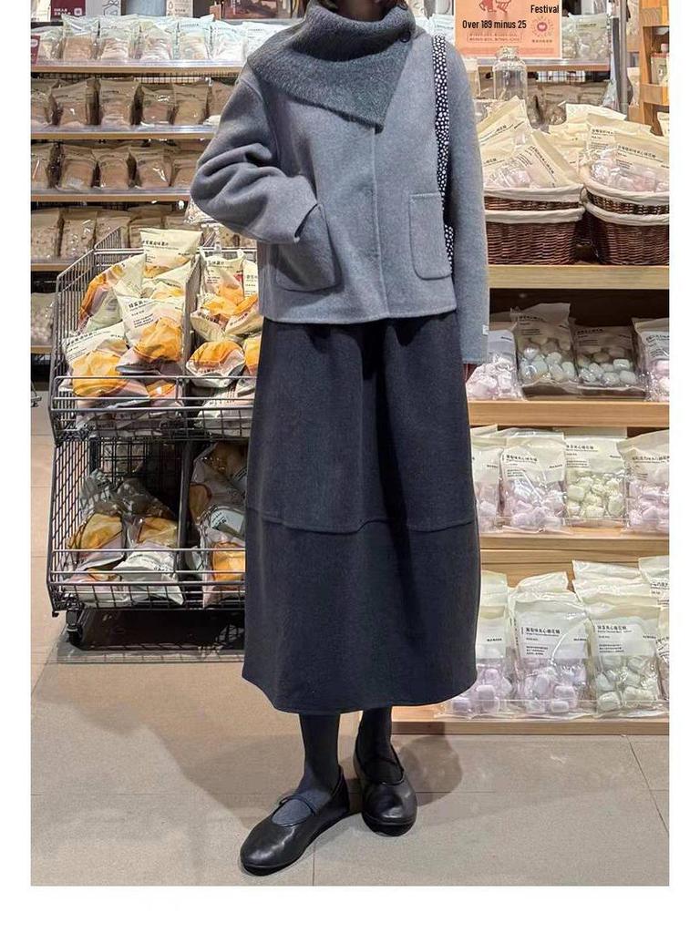 Women's Mid-Length Deep Gray Thickened Woolen Half-Skirt - Elastic Waist, Slimming, Autumn/Winter 2025.