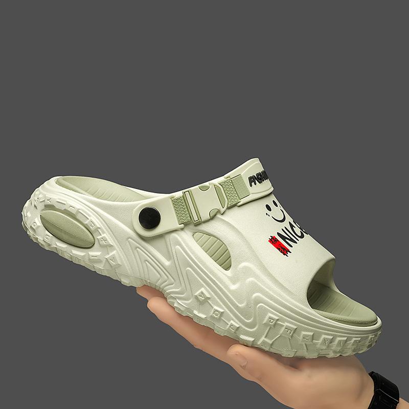Summer new niche two wear sandals fashionable and versatile personality thick bottom stepping on shit feeling comfortable one-word drag non-slip sand