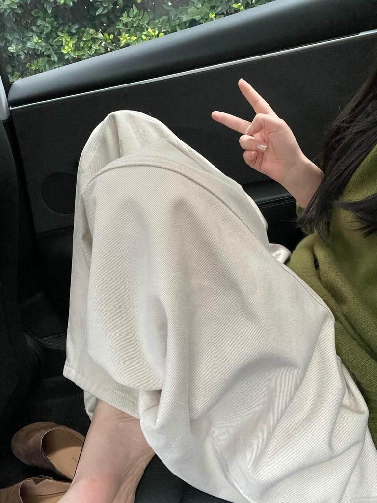 Off-White Korean Loose Wide-Leg Pants for Petite & Plus Size Women