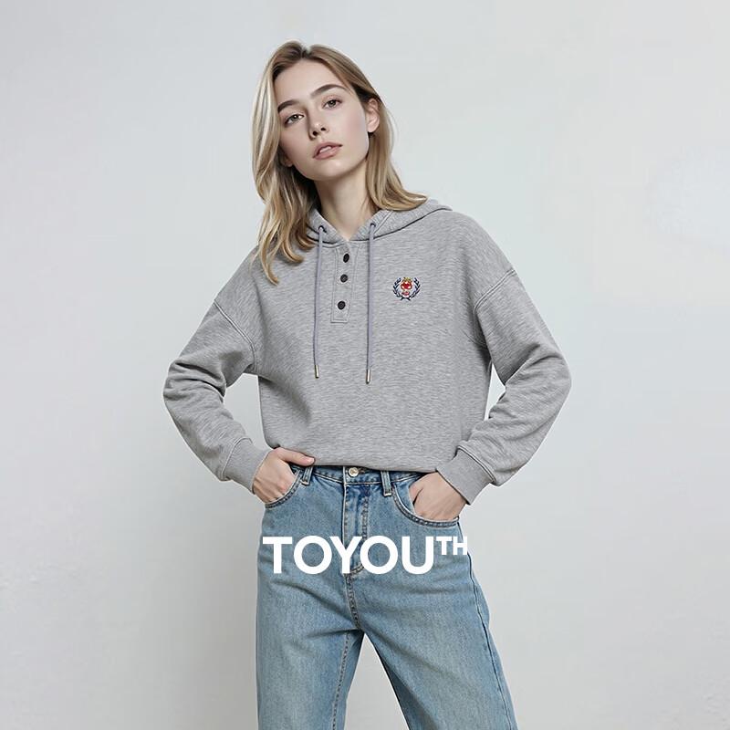 

Women s Embroidered Bear Hooded Fleece Sweatshirt L