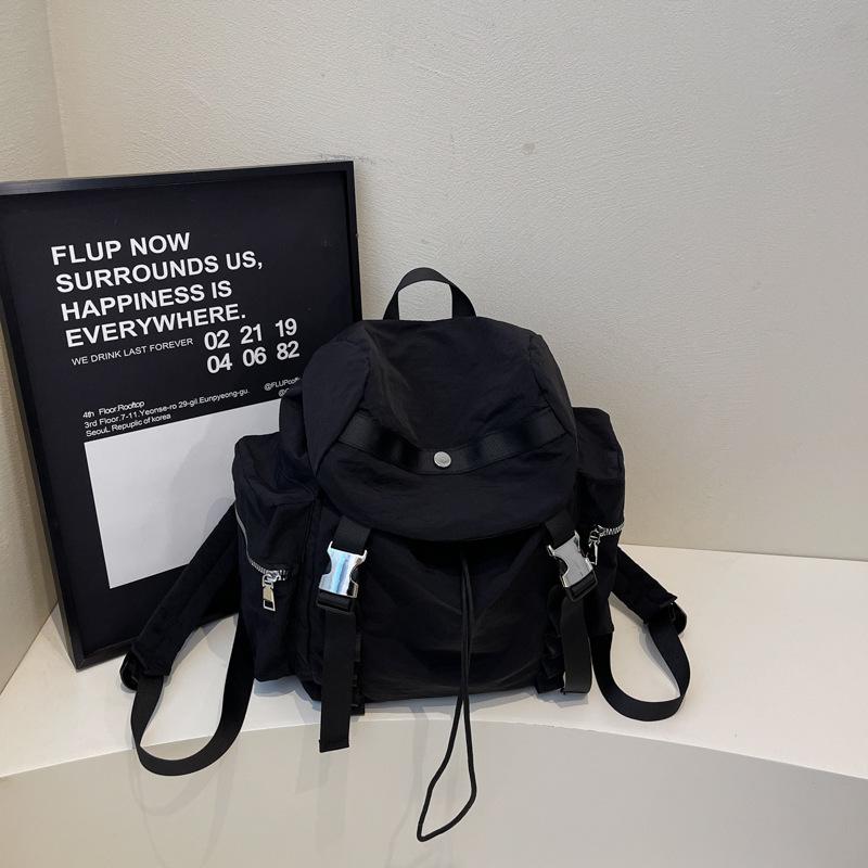 Sports and Leisure Backpack Bag Women's New Niche Design Versatile Student Backpack Going Out Travel Bag