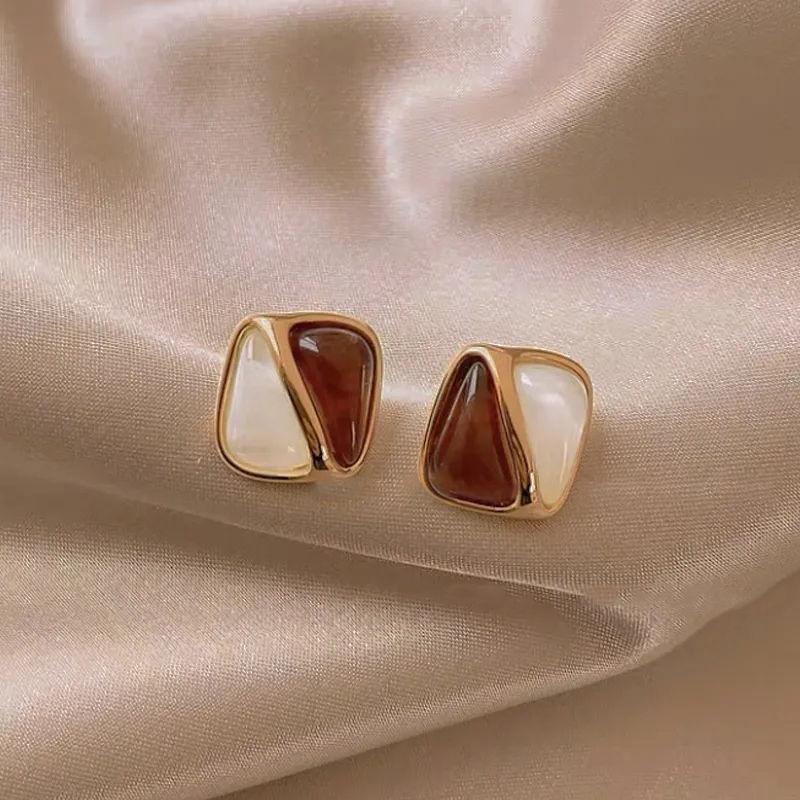 Pearl Asymmetrical Earrings: Elegant Autumn/Winter European & American Style