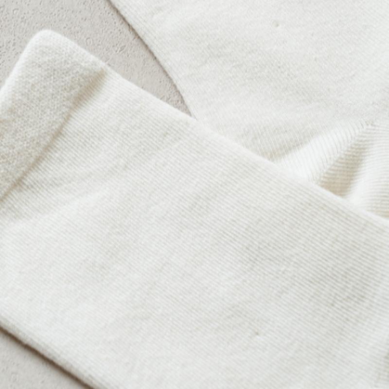 Monfoot Women S baSic Mid Calf SockS White