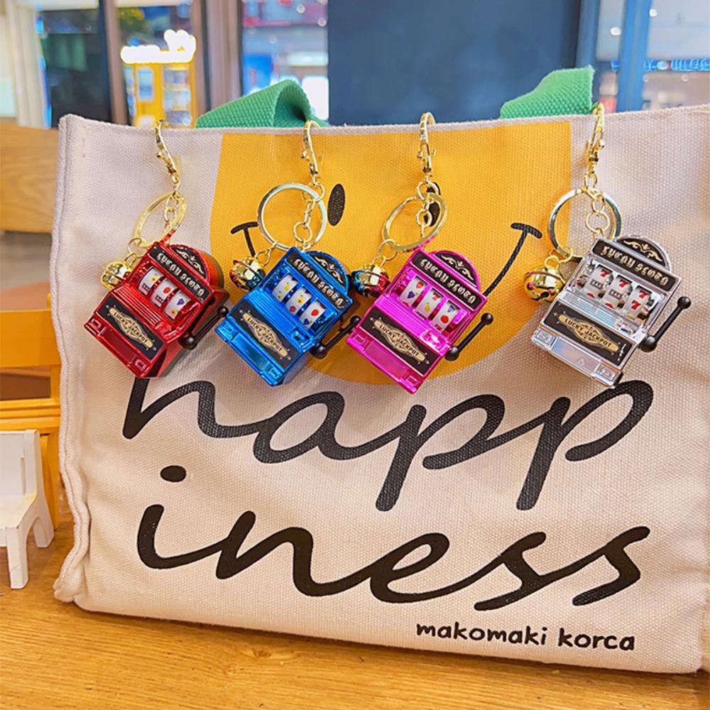 

PVC Fruit Pendant Alloy Bag Pendant Cute Car Keyring красный