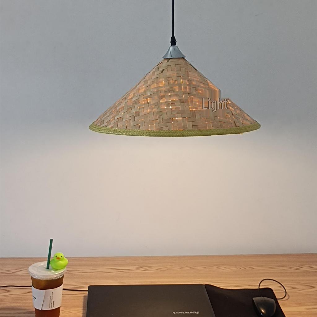 Retro Chinese Bamboo Pendant Light: Nostalgic Straw Hat Design for Hot Pot and Local Cuisine Restaurants