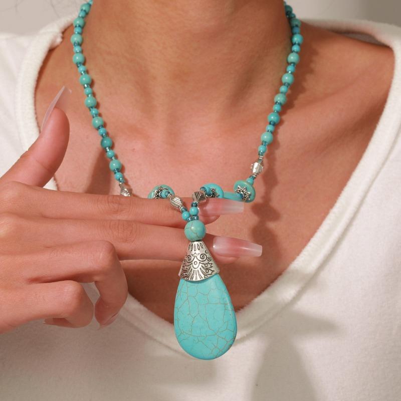 Turquoise Beaded Necklace High-end Natural Stone Pendant Versatile Jewelry Turquoise Necklace