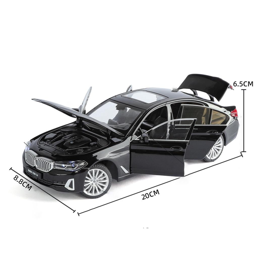 1/24 BMW 530LI Alloy Car Model Sound and Light Pull Back Children's Toy Collectibles Birthday Gift