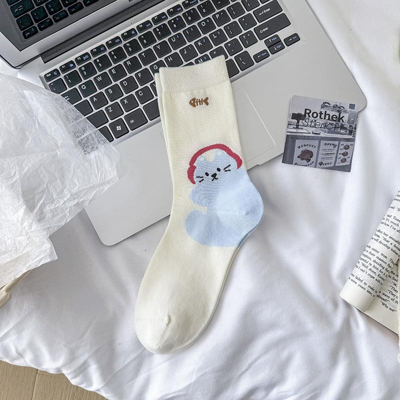 Female Spring and Autumn Personality New Heel Cartoon Animal Cute In The Wind Tube Socks