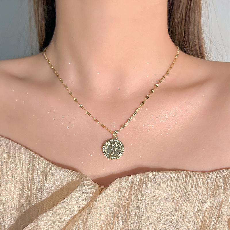 Simple Temperament Golden Beanie Necklace Female