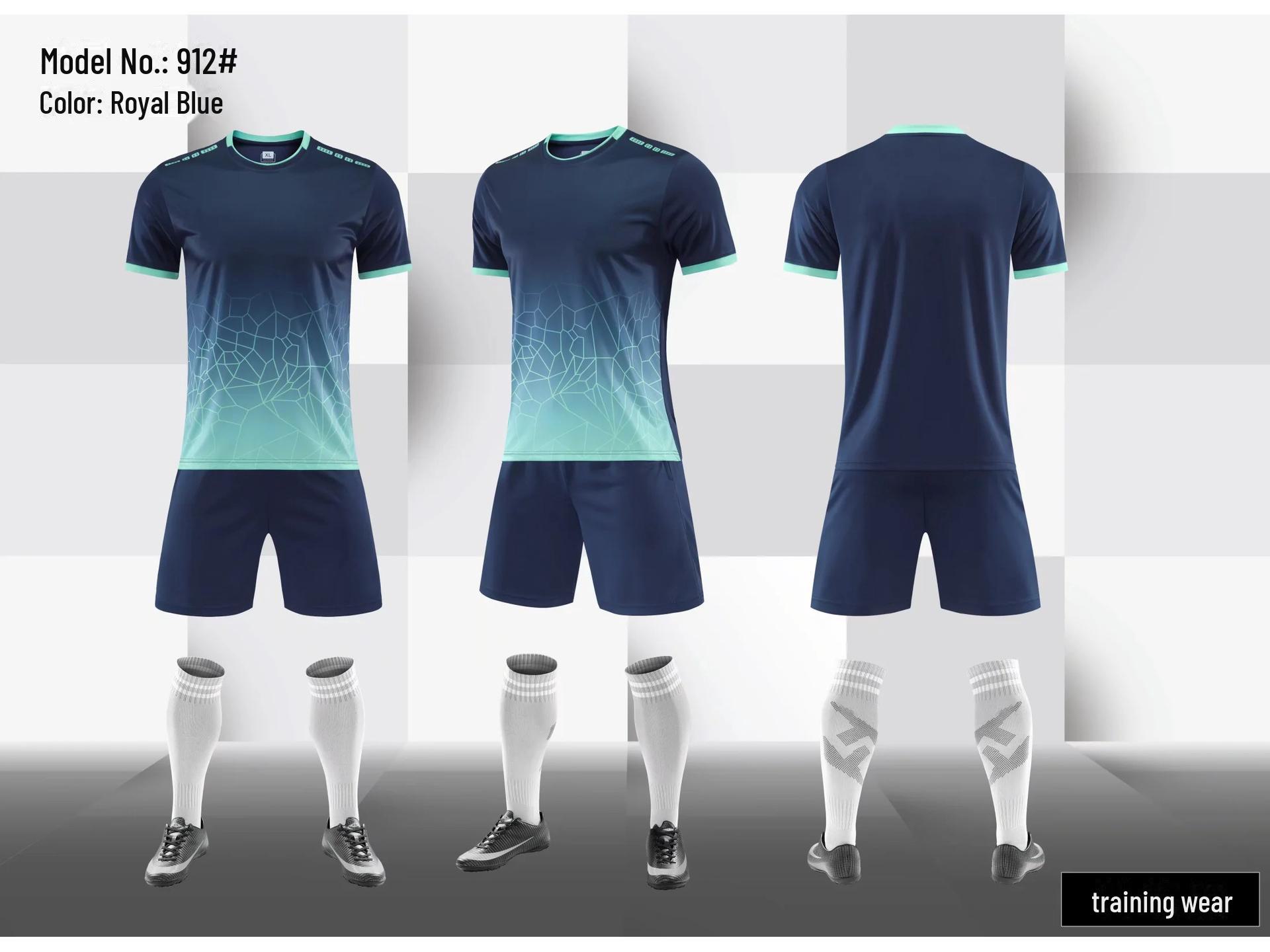 

Летние спортивные костюмы для мальчиков: Футбольная форма и футболки для юношеских команд M