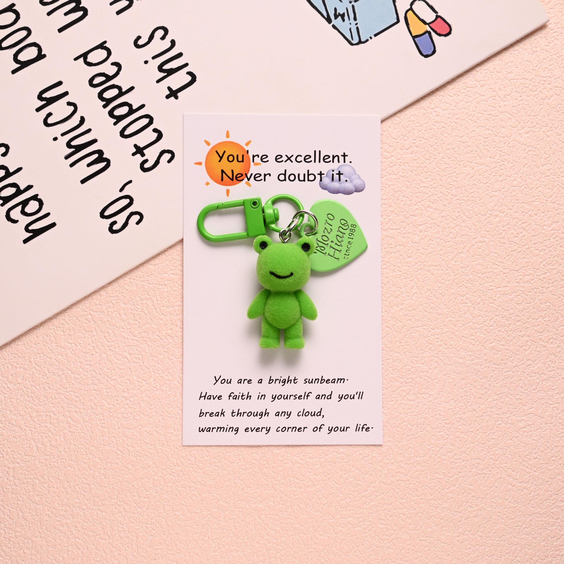 

Смішний брелок-підвіска у вигляді флокованої жаби – Милий декоративний автомобільний аксесуар Small зелений