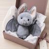 Grauwige Vleermuis Pluche Speelgoed, Ondersteboven Hangend Knuffeldier, Creatieve Halloween Decoratie voor Autospiegel, Verzamelbaar Cadeau voor Kinderen