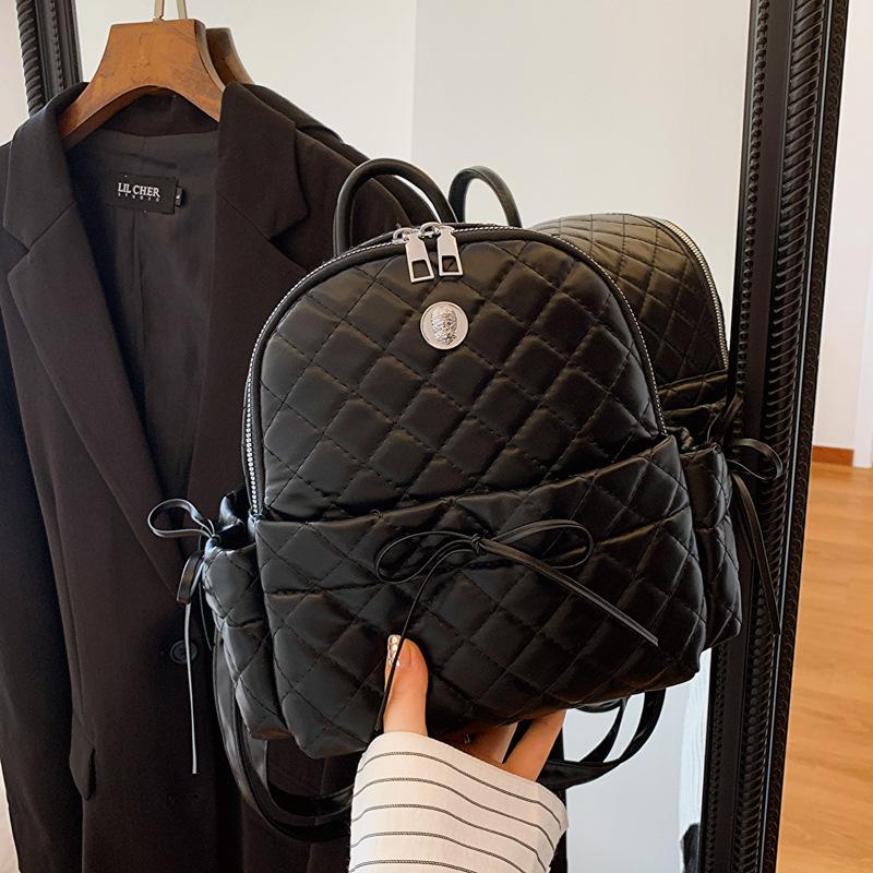 

Rhombus embroidery thread women s bow backpack 2024 summer new versatile ins casual bag Korean version school bag чорний