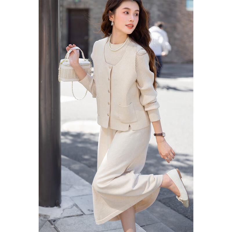

Mokana Hepburn Style Holiday Vest & Long-Sleeve Dress Set One Size
