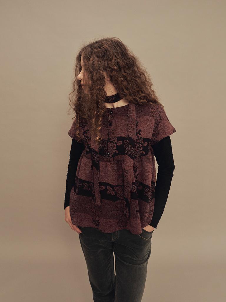 SETSETSET Water Lily Jacquard Knit