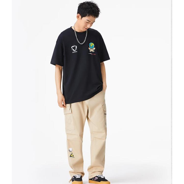 Lining Earth Smiley Print Round Neck Cartoon Short Sleeve T-Shirt Unisex Tops Black AHSS299-1