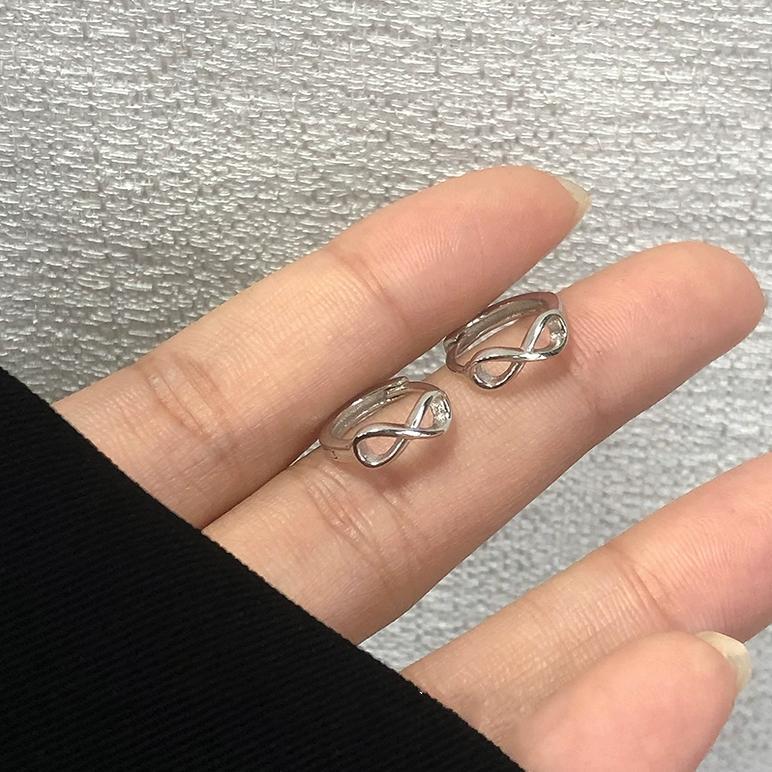 Mobius Ring Design Minimalist Ear Cuff, Unique Versatile Solid Earrings for Women