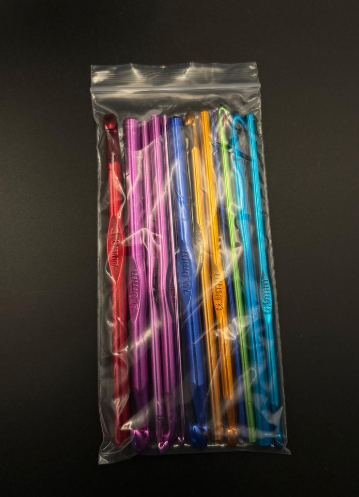 11PCS Aluminum Knitting Needles Metal Crochet Set Weave Sweater DIY Hand Craft Yarn Needle Crochet Supplies Knitting Tools