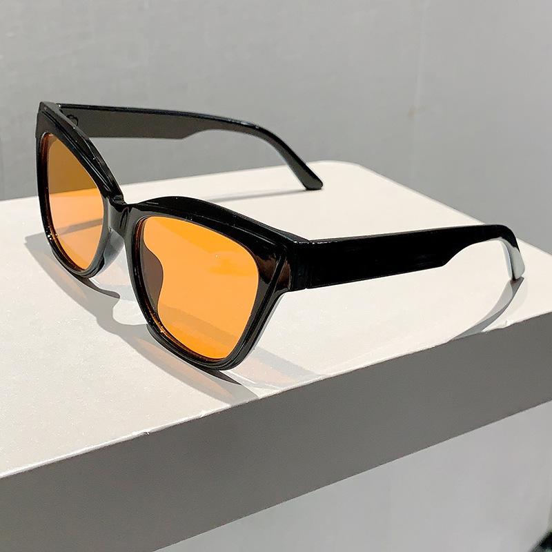 Fashion Vintage Luxury Brand Designer Cat Eye Sunglasses Women For Men Sun Glasses Punk Popular Outdoor Sexy Ladies Shades Uv400