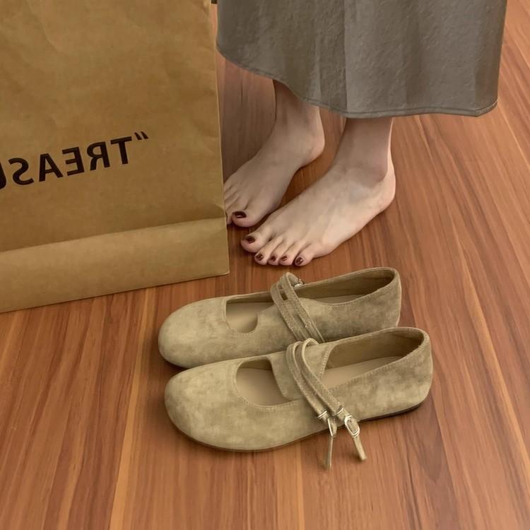 Retro Mori literary and artistic style frosted leather Mary Jane shoes one-word buckle with shallow mouth round head flat-bottomed ballet single shoes