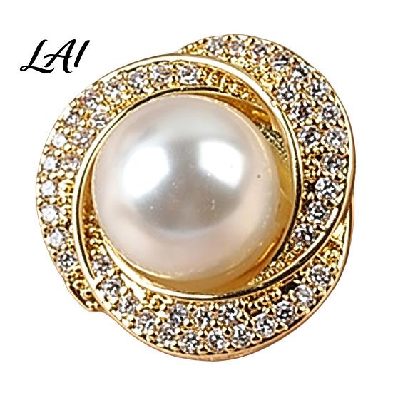 No Damage Scarf Button Faux Pearl Magnetic Pin Sew Safety Secure Pin for Shirts Sweater Reusable Clothing Decorative Brooch Anti Exposure Buttons