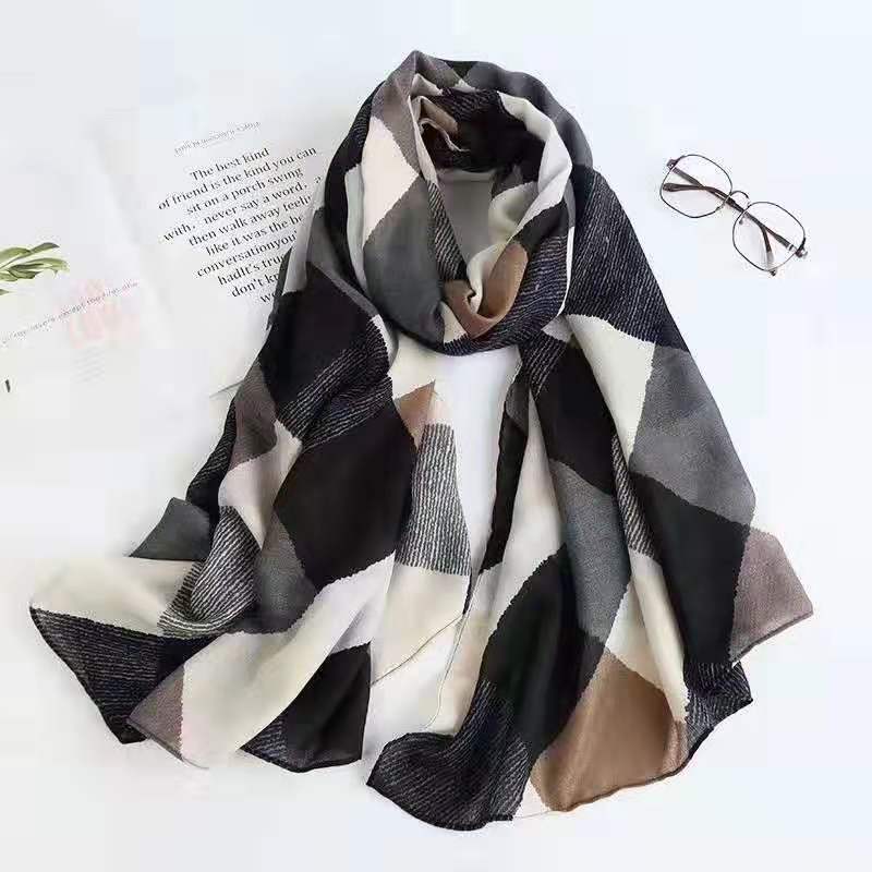 Spain Fashion Daisy Floral Tassel Viscose Shawl Scarf Lady Print Soft Pashmina Stole Wrap Snood Bufandas Muslim Hijab Sjaal
