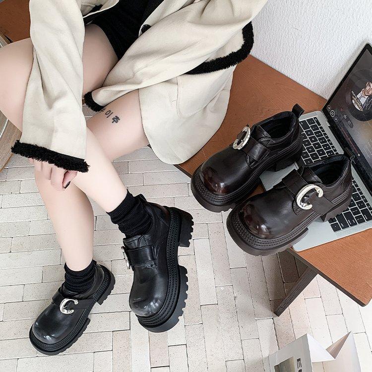 [Ushilai] British Style Big Head Platform Small Leather Shoes Women's 2025 Winter New Metal Buckle Casual Loafers