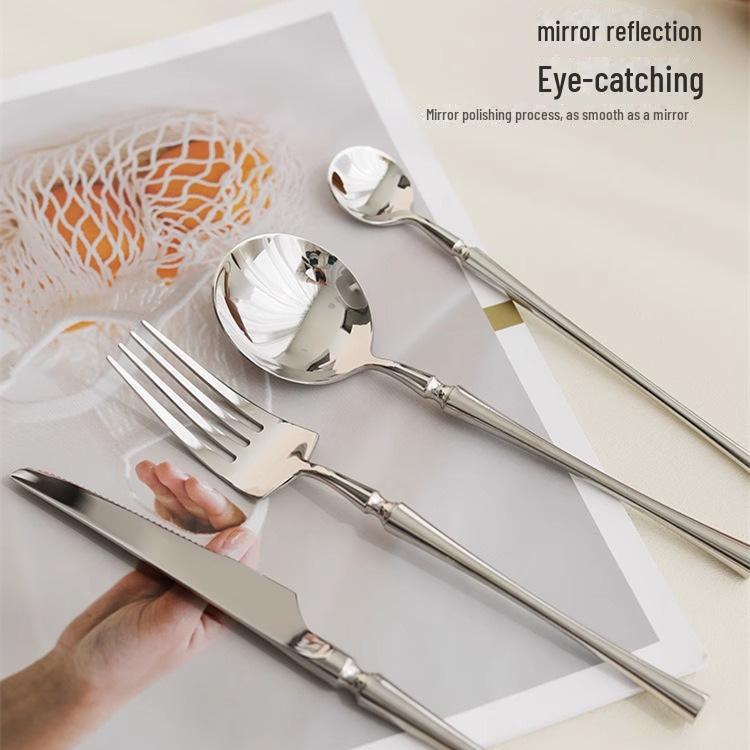 "Juego de Cubiertos Franceses de Acero Inoxidable 304": Cuchillo para carne, Tenedor, Cuchara, Utensilios de postre"