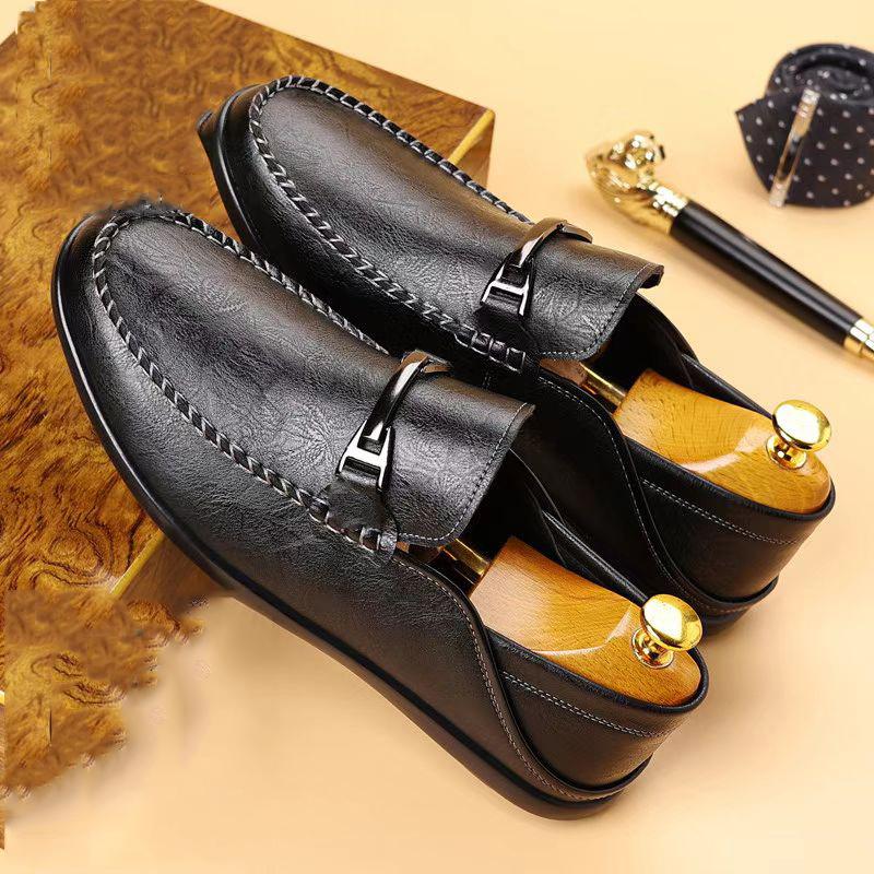 Fashion Wedding Party Men Dress Shoes Office Flats Breath Driving Lazy Loafers Moccasins Leather Men Footwear Slip on Man Formal Shoes