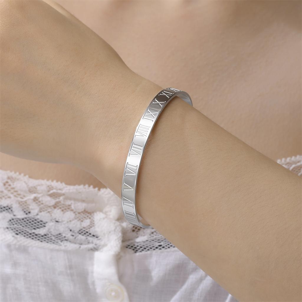  Classic Carving Roman Numerals Bracelet for Women Men Stainless Steel Gold Plated Cuff Bangle Luxury Jewelry Wholesale