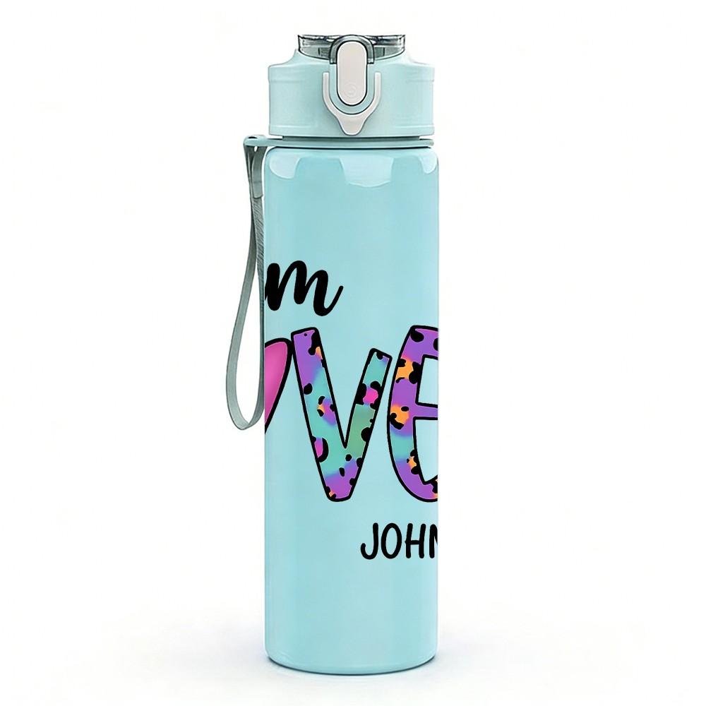 1PC I Am Loved Letter Art 750ml Color Plastic Sports Water Bottle Leakproof Flip Straw Lid Suitable for Sports Office Home Use