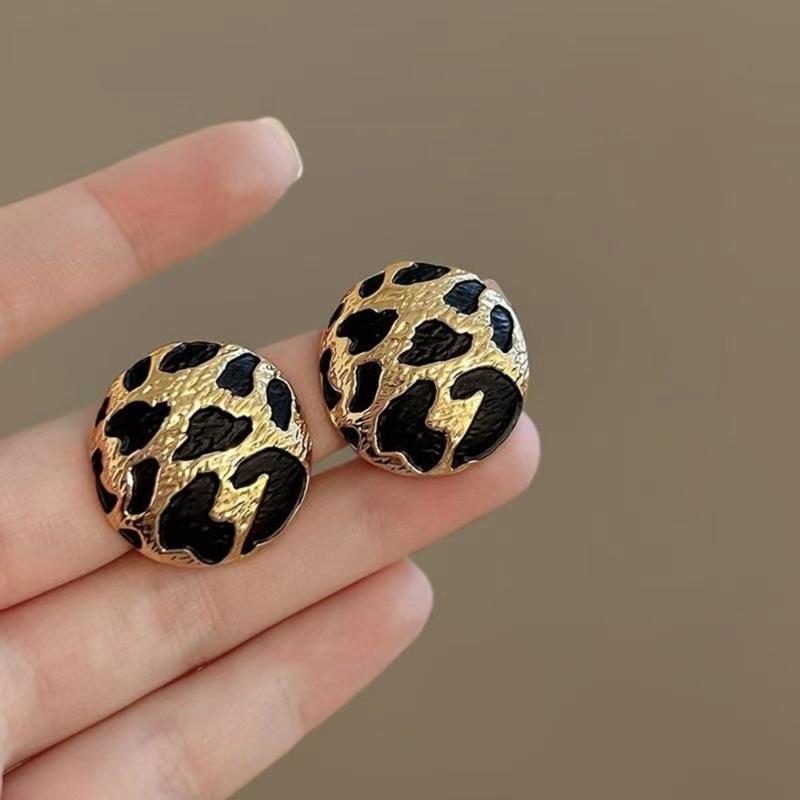 Modern Earrings Leopard Print Round Ear Studs Jewelry Gift For Women And Teens Alloy Metal Construction Ear Accessories